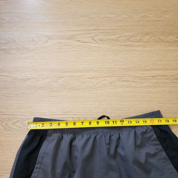 Under Armour Pants Mens XL Sportstyle Woven Track Joggers Mesh Lined Gray Stripe - Picture 5 of 12